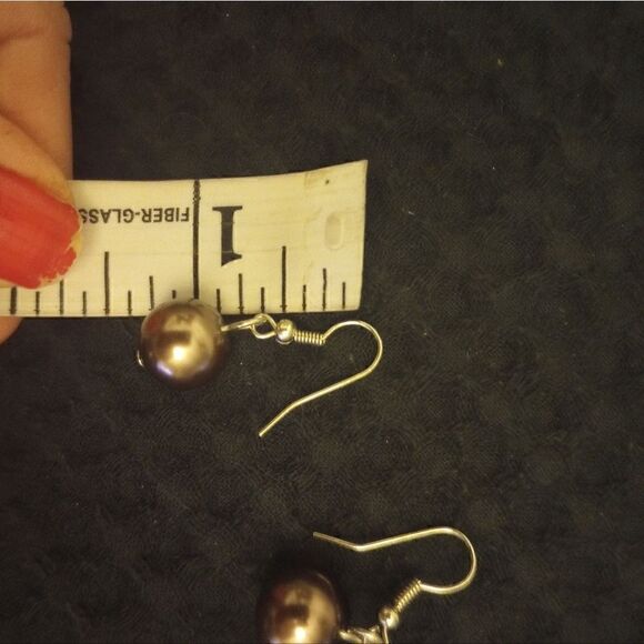 Dark brown faux pearl necklace with Blue jewels and matching earrings - Picture 7 of 7